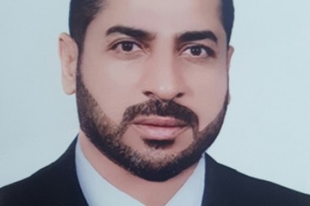 السيد طه راضي زعلان Taha Radi Zaalan مستشار الشؤون الاقتصادية